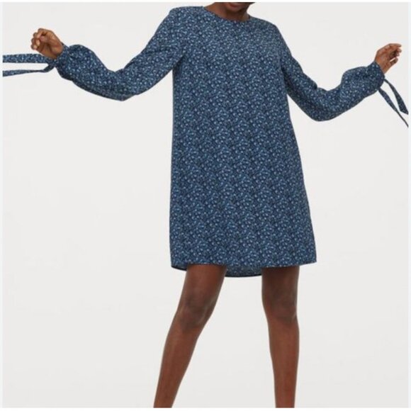 H&M blue floral shift dress with tie sleeves - Picture 5 of 5